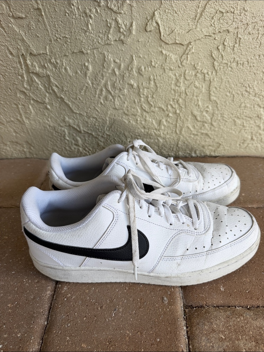 Nike Court Vision Low